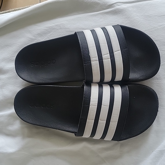 adidas Other - GUC mens adidas slides